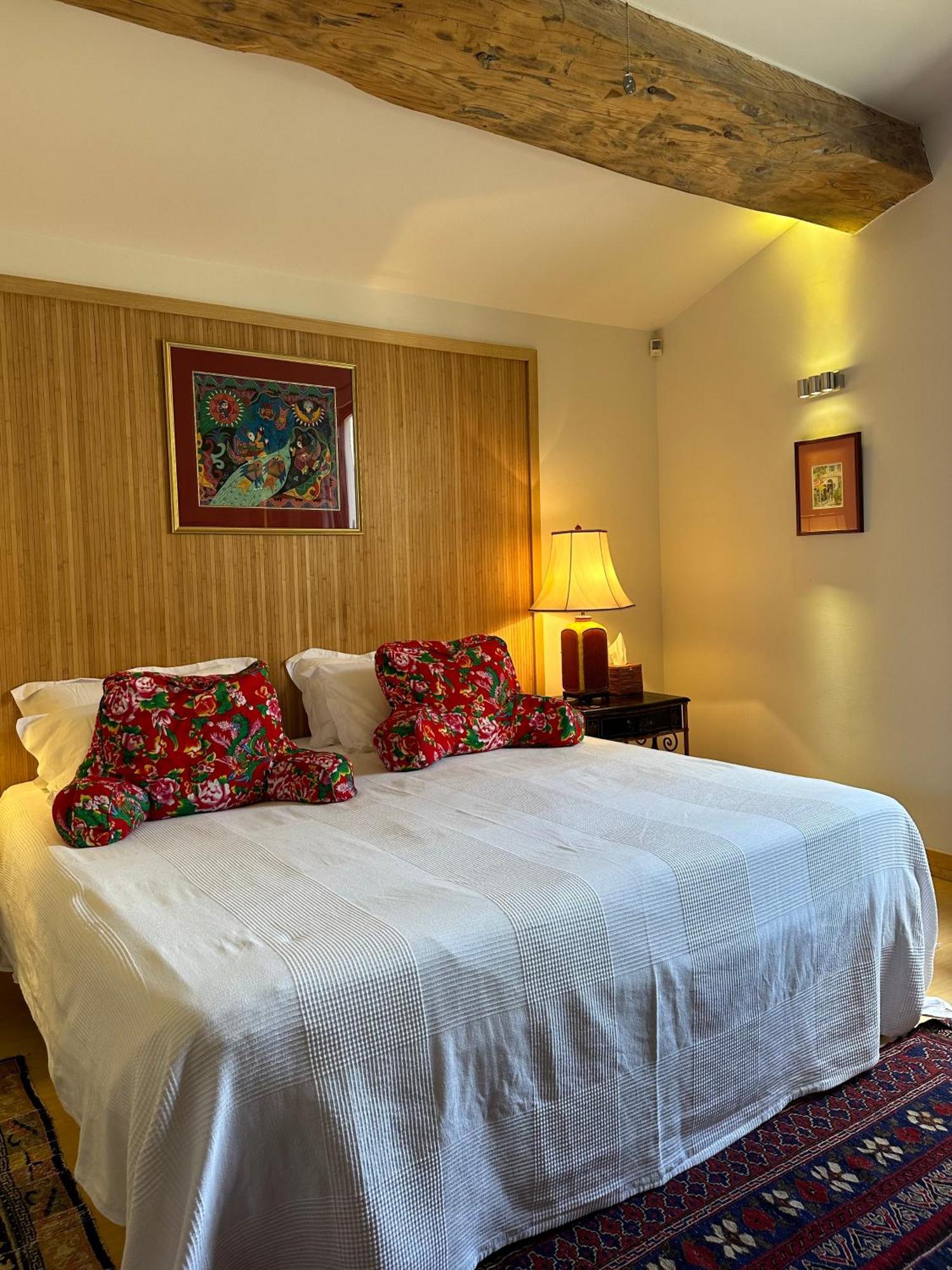 La Cour Carree Bed & Breakfast รุสเทรล ภายนอก รูปภาพ