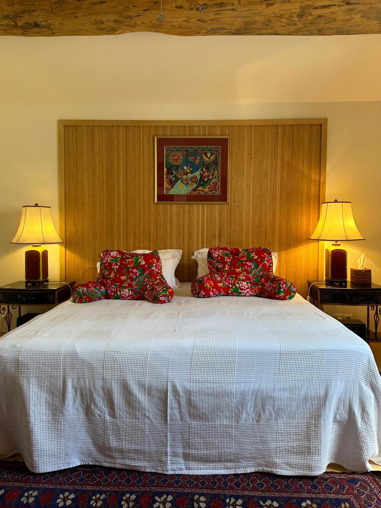 La Cour Carree Bed & Breakfast รุสเทรล ภายนอก รูปภาพ