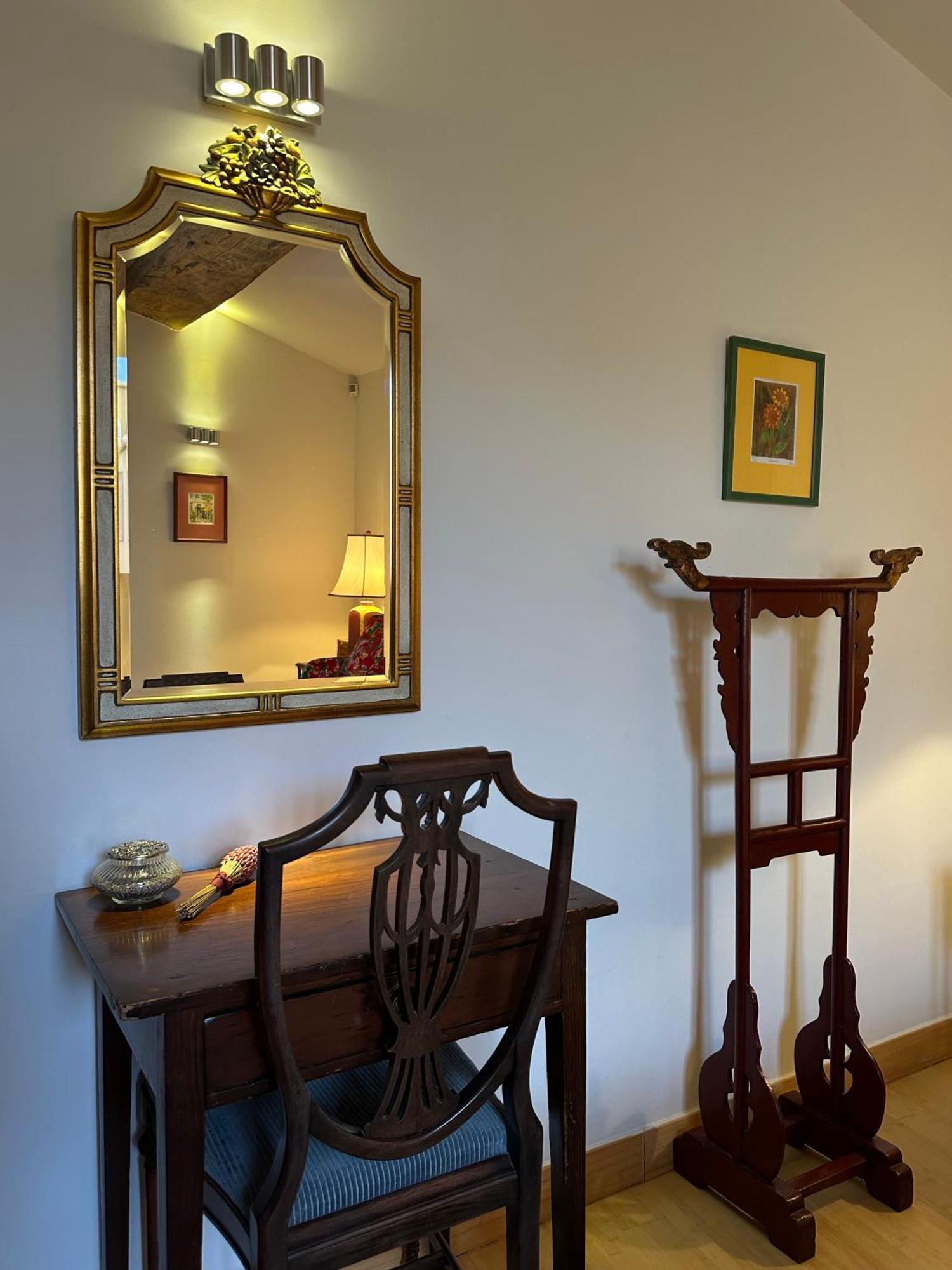 La Cour Carree Bed & Breakfast รุสเทรล ภายนอก รูปภาพ